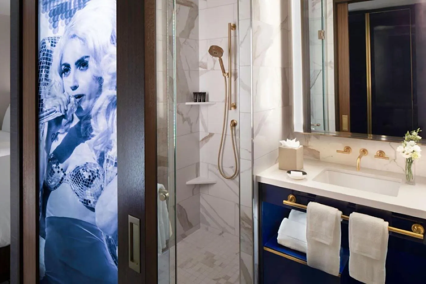 ****  Hard Rock Hotel New York USA